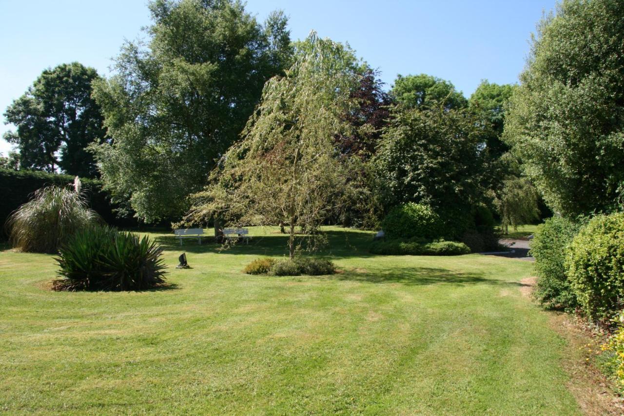 Kathleens Country House Lower Coolcorcoran Экстерьер фото